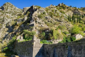 Kotor: Montenegros Verborgene Seen und Naturschätze