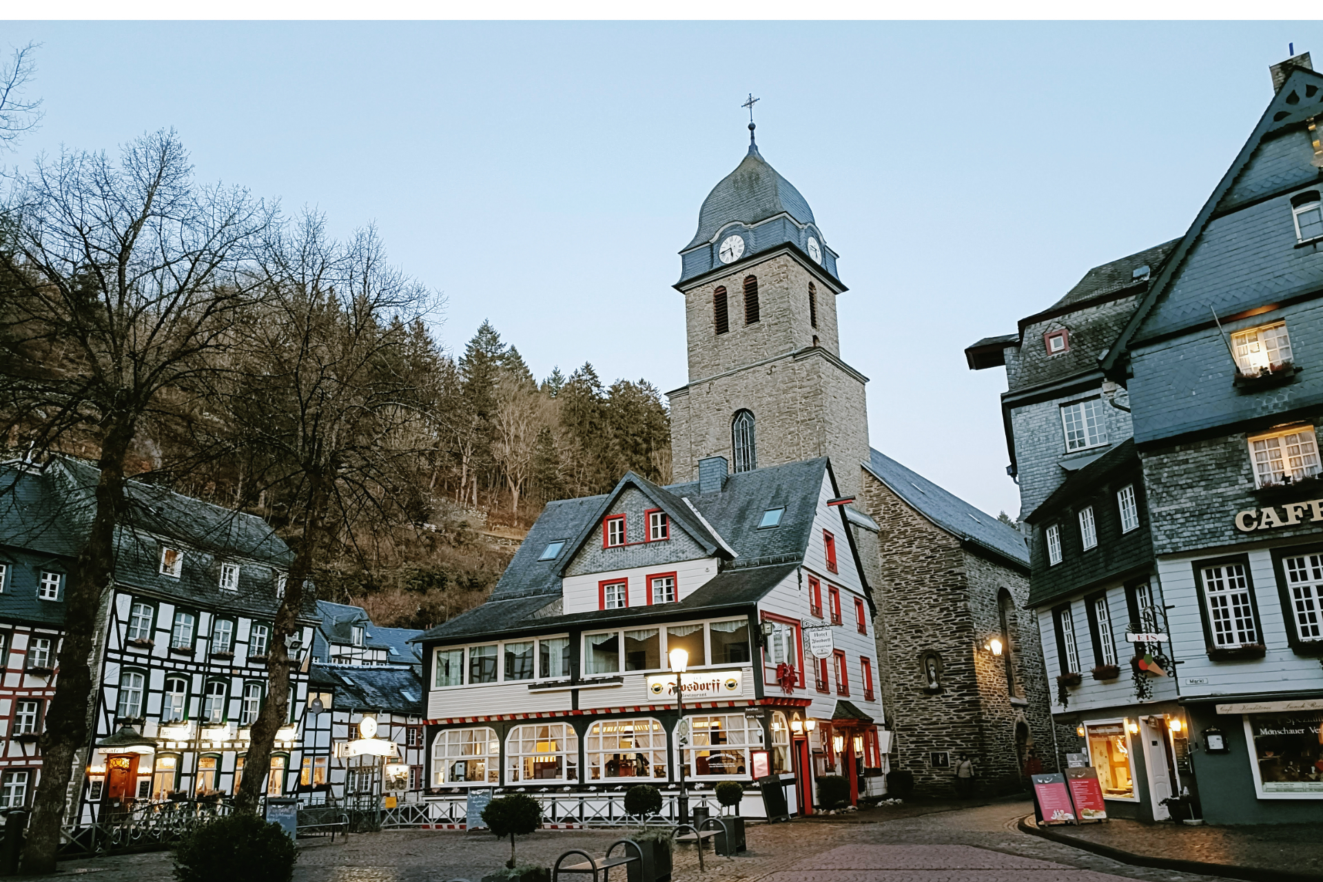 Fuga de Inverno em Monschau: Sabores, História e Natureza