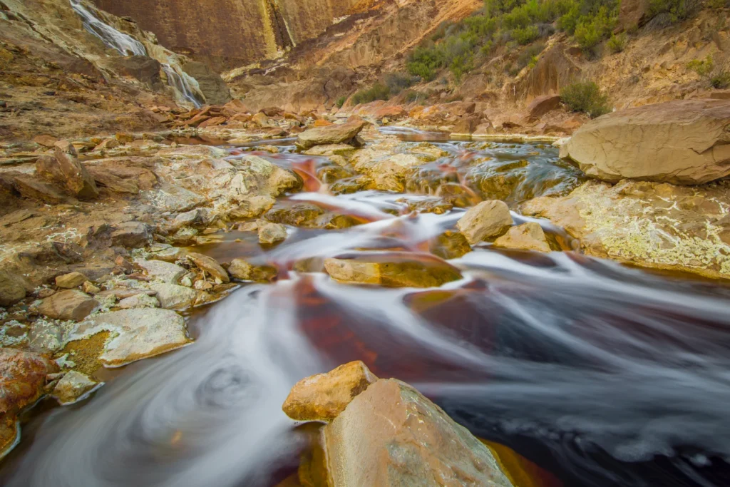 Spanien - Rio Tinto: Rotes Wasser, das an den Mars erinnert